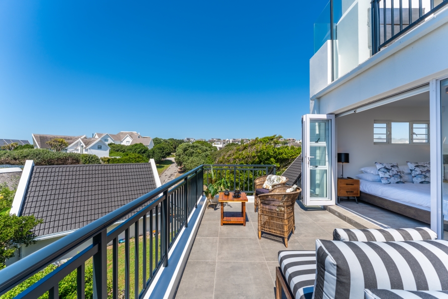 5 Bedroom Property for Sale in St Francis Bay Village Eastern Cape